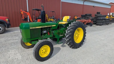 USED 1976 JOHN DEERE 2040