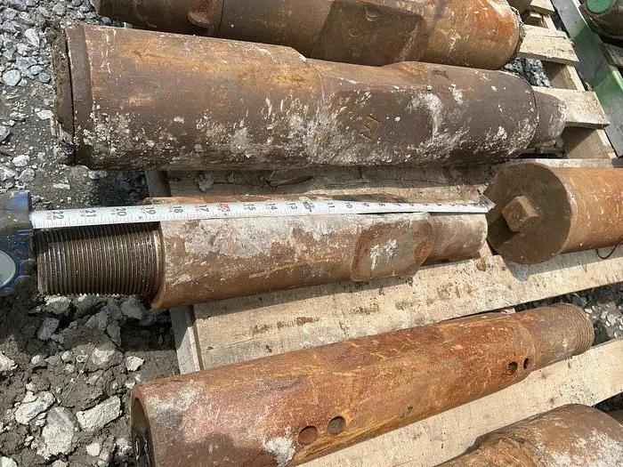 Used AFTERMARKET 18-1/2" CROSSOVER SUB ADAPTER DRILL TOOL JOINT THREADS COUPLER Arbors & Adapters Pennsylvania US | East West Machinery & Drilling #1417418