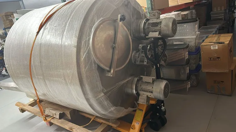Used 2021 CUSTOM STAINLESS STEEL Double-Layer Production Tanks Jacketed Tanks Illinois US | M&M Equipment Corp. #1145602