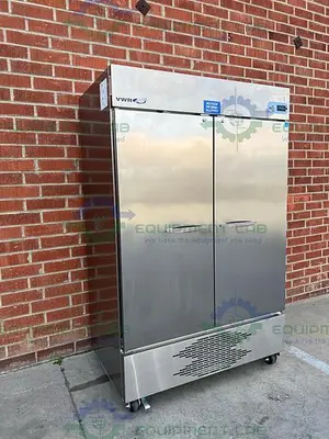 USED VWR GTVWG49FSSA STAINLESS STEEL DOUBLE DOOR FREEZER - 25°C 49 CU, FT.