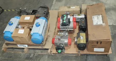 2 PALLETS OF ASSORTED ACTUATORS, JAMESBURY, HYTORK, DRESSER, ALLEN SHERMAN- HOFF, TRIAC CONTROLS