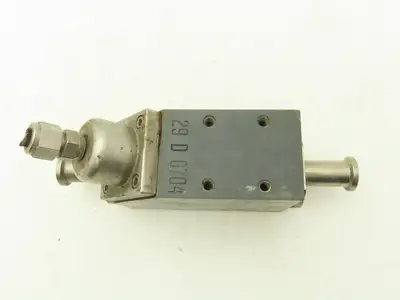 NA 29 D 8704 Laser Static Charge Block Stainless Tubes