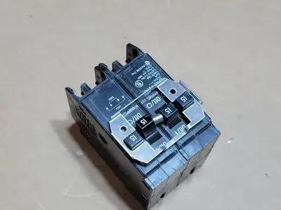 USED CUTLER-HAMMER BR415