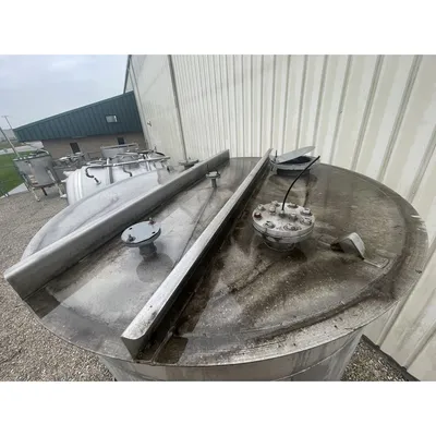 Used 304L Stainless Steel Tank 2500 Gallon