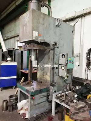 Used 1983 ZEULENDORA PYE 100 N Hydraulic Presses | F.M.T. Group s.r.o. #1252996