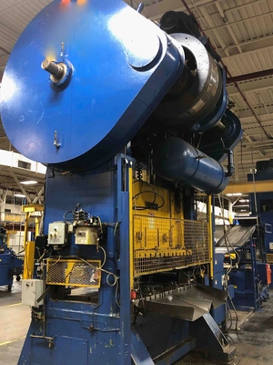 USED 1984 CLEARING S2-250-84-54