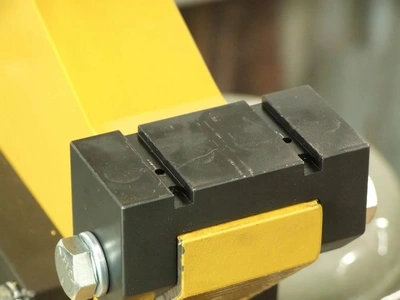 New | in-Stock BAILEIGH MSS-14H Stretch Forming Machines Illinois US | Olympus Machinery Group #1348302