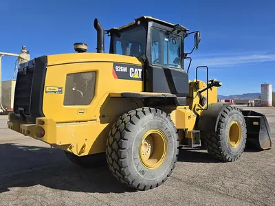 USED 2018 CATERPILLAR 926M