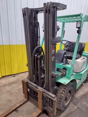 USED MITSUBISHI FG25