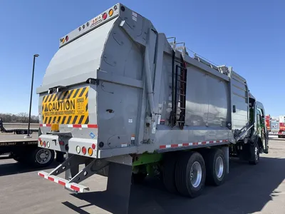 Used 2020 PETERBILT 520 HEIL FRONT LOAD GARBAGE Garbage trucks Minnesota US | Carco Truck & Equipment #1514119