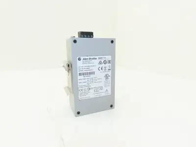 Allen Bradley 1783-US8T Stratix 2000 Ethernet Switch Unmanaged 8 Port Series B