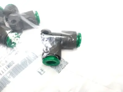 KRL07-00 | SMC  Flame Resistant One-Touch Pneumatic Elbow Fitting 1/4" Tube 10-PK - New