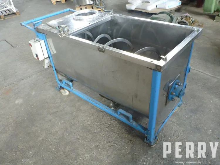 _UNKNOWN_ _UNKNOWN_ Mixer Powder Ribbon Europe | Perry Equipment