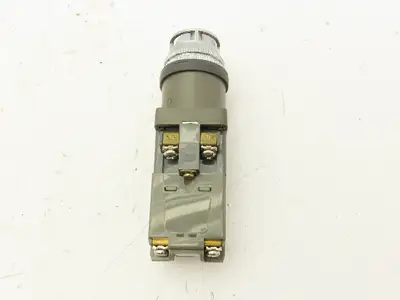 Idec LAMP 18V 2W White Illuminated Pushbutton 30mm