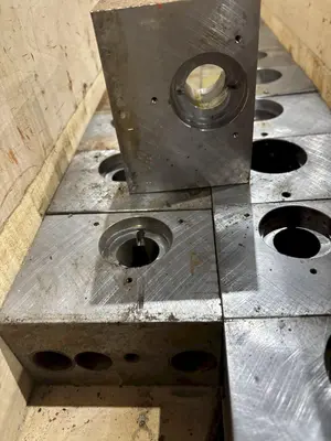 2.5" DAHLSTROM ROLLFORMER PARTS, SHAFT ARBORS, GEARS, SIDE PASSES & MORE: STOCK #22621