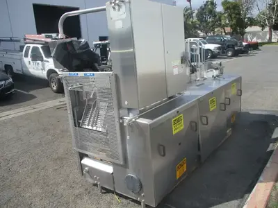 WCB Stainless Ice Cream Filling Machine / Scround ice cream container filler