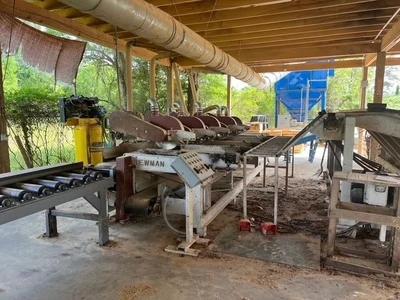 USED NEWMAN KM16