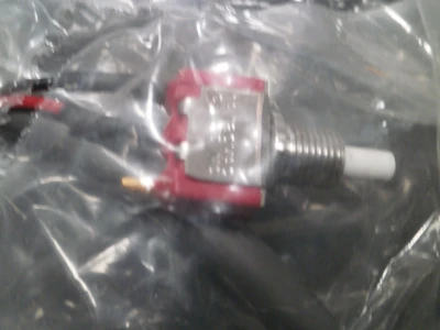 NEW C&K 8121