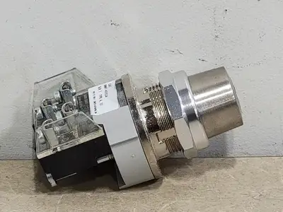 USED ALLEN-BRADLEY 800T-H3311A