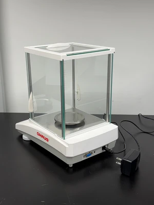 Used Ohaus PR124/E Balances Missouri US | BioLabTek #1307656