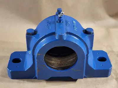 NEW SKF SNH 513-611