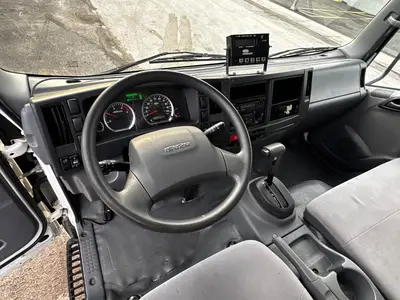 Used 2017 ISUZU NPR XD Reefer Trucks Florida US | Truck and Van Outlet #1509165