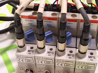 JUKI EJECTOR / SOLENOID VALVE CKD VPX-0611 MPS CONVUM V6C-AC-JU WITH CABLES