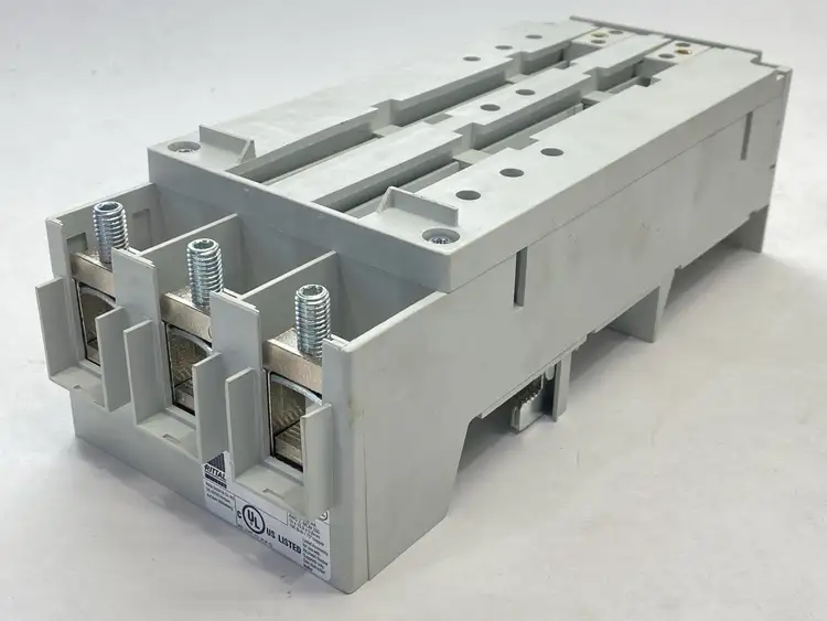 Used Rittal RiLine 60 Busbar Adapter Electrical Fittings Michigan US | Maverick Industrial Sales #1401301