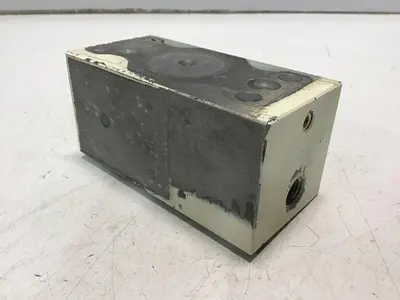 USED YUKEN SB1136-D24-1002