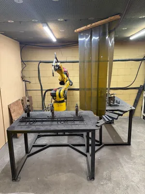 2006 FANUC ARC MATE 100IBE Robotic Welders | ListingHippo (3)
