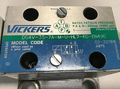 USED VICKERS DG4V-3S-7A-M-U-HL7-60-EN490