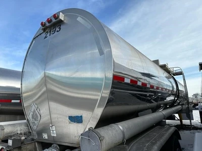 Used 1996 BRENNER _UNKNOWN_ Tanker Trailers Indiana US | Lakeshore Equipment Sales #1546571