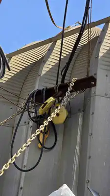 Used INDUSTRIAL 1/2 Ton Cranes, Jib Ontario CA | Avo's Machinery Equipment Inc. #1545965
