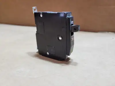 Used SQUARE D QO115 Switchgears British Columbia CA | Lenmark #1438663