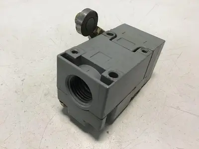 USED SQUARE D 9007-C52B2