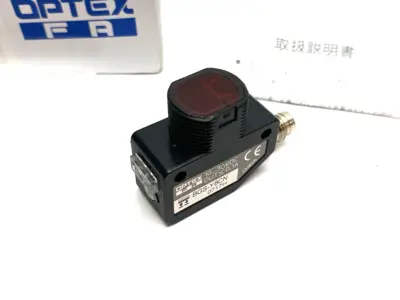 USED OPTEX PHOTOELECTRIC SENSOR, IP67 WATERPROOF, 30-200MM SENSE DISTANCE