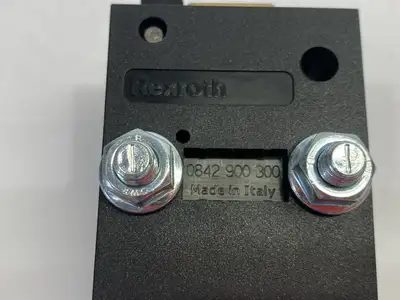 Used Bosch Rexroth Return Stop Gate, Pneumatic VE 2 Conveyor Parts Michigan US | Maverick Industrial Sales #1443015