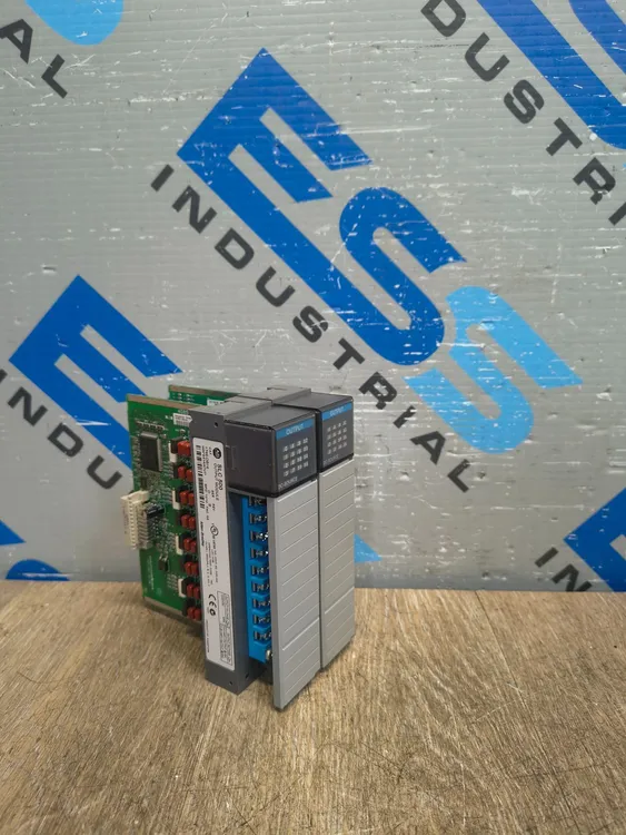 Used Allen-Bradley 1746-OB16 Programmable Logic Controllers South Carolina US | ESS Industrial Equipment Sales #346539