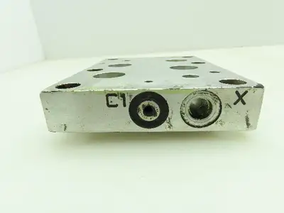 Daman AD08TPXY4S Aluminum Tapping Plate X&Y Ports SAE-4 D08  Lot of 2