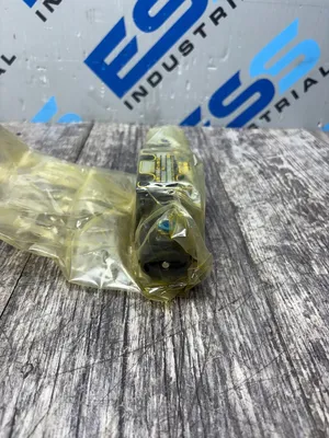 Parker D1VA4CV 72 Other Valves & Manifolds | ESS Industrial Equipment Sales (7)