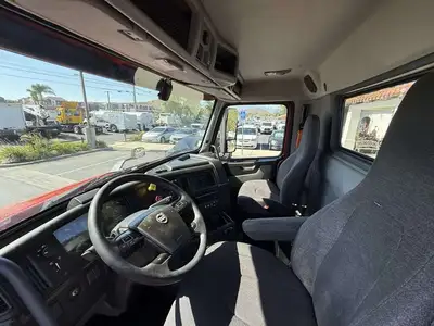 Used 2019 VOLVO VNR64300 Rolloff Trucks California US | Commerce Truck Equipment Sales #1548721