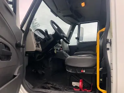 Used 2011 INTERNATIONAL DURASTAR 4400 Cab Chassis trucks Washington US | Puget Sound Truck Sales #1546518