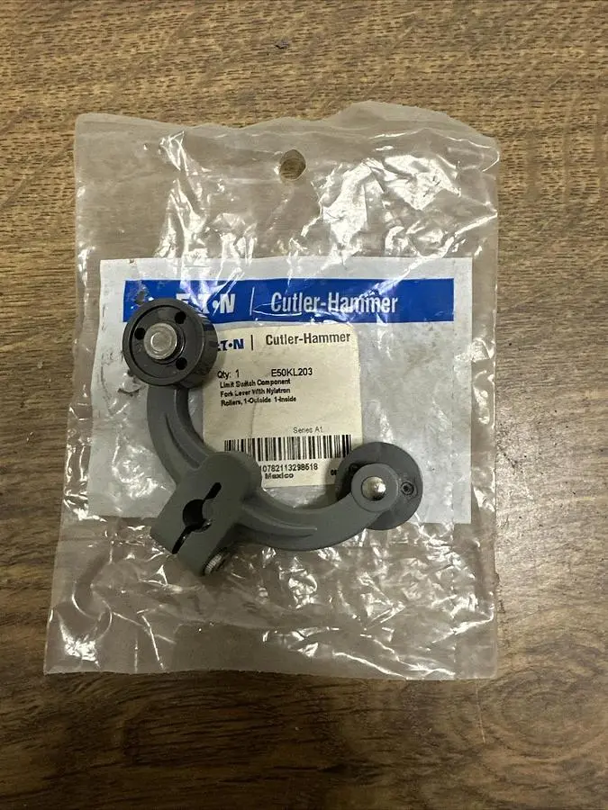 New | in-Stock CUTLER HAMMER E50KL203 Miscellaneous Equipment (Electrical & Power) | Surplus Asset Holdings #1201036