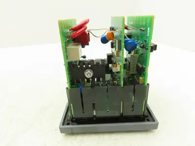 Honeywell DC2500-EE-1000-200-00000-E0-0 Universal Digital Controller 90-250VAC