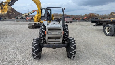 USED 1987 WHITE FB-37
