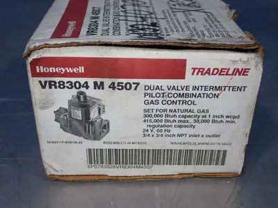New | in-Stock HONEYWELL VR8304 M 4507 Solenoid Valves Ohio US | HGR 24 #1133425