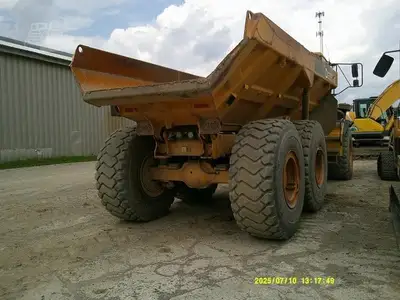 Used 2014 DEERE 250D II Articulated Dump Trucks New York US | Beck Equipment #1509308