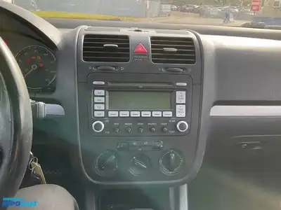 USED 2009 VOLKSWAGEN JETTA