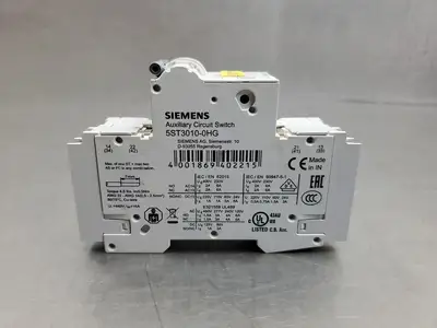 USED Siemens 5SJ4130-7HG41 Circuit Breaker, 230VAC, 1P, 30A w/5ST301.AS