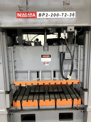 USED 1980 NIAGARA NIAGARA BP2-200-72-36 PRESS